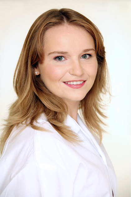 Я знаю слишком много о косметике: химик Оксана Иванова о том, как создаются санскрины и оправданы ли высокие цены на уходы.