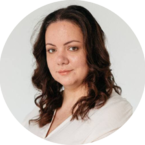 Lash bath – новый бьюти-тренд из TikTok: узнали у эксперта, почему все начали «мыть» свои ресницы.