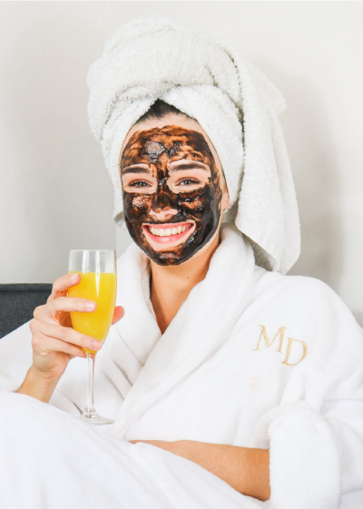 Для тех, кто всегда на бегу: салоны красоты с экспресс-услугами для лица.