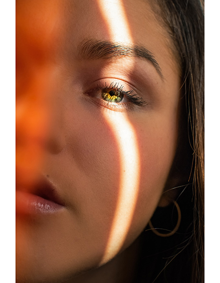 Где тонко: мы все забываем об уходе за кожей вокруг глаз, но есть шесть правил, которыми лучше не пренебрегать.